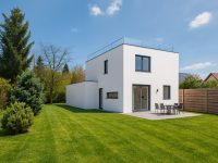 Grundstück mit Neubau KI