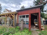 Schuppen hinterm Carport