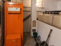Heizungsraum im Nebengelass