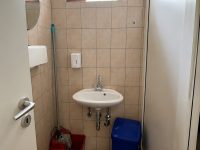 Damen-WC Spielothek