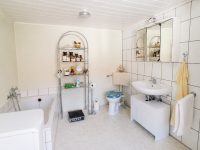 Wannenbad OG 